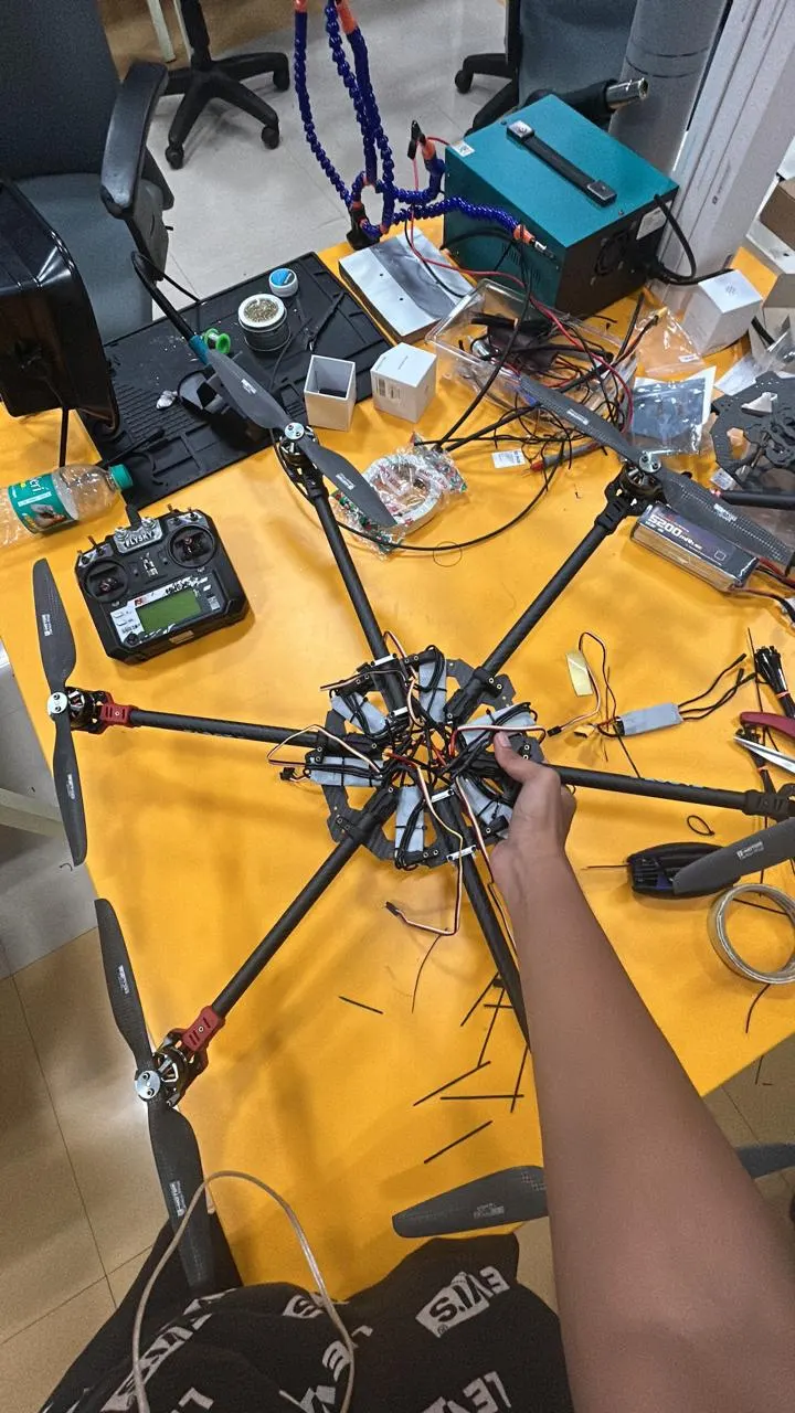 Wiring the second drone build
